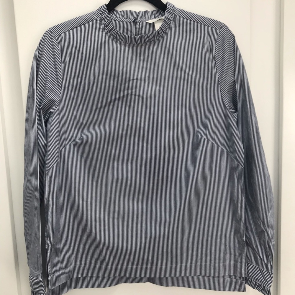 NEVER WORN pinstripe blouse